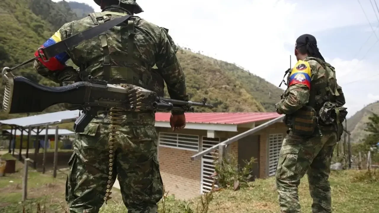 Fuerzas Militares en operativo en zona rural de El Peñol, Nariño, con incautaciones y enfrentamiento