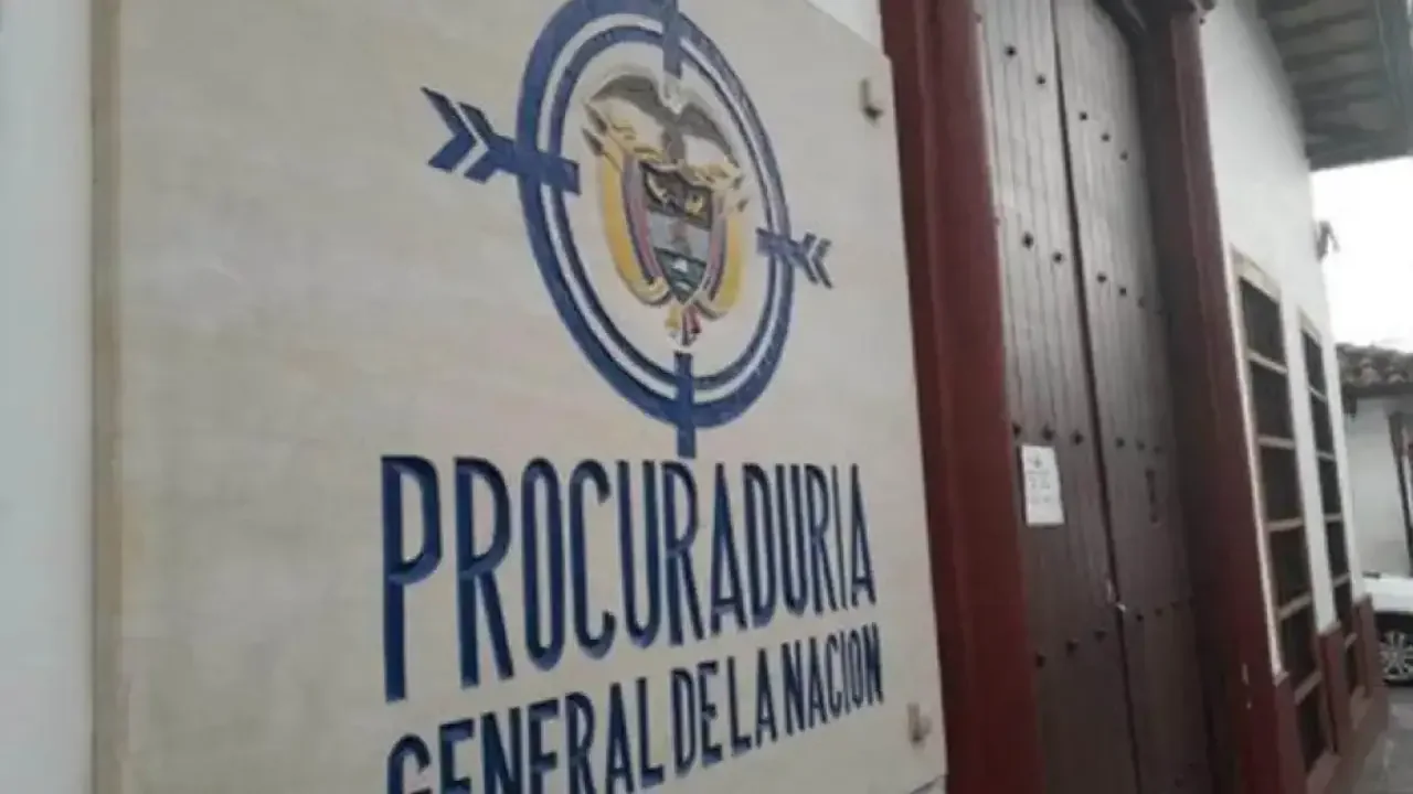 Fachada de la sede de la Procuraduría General de la Nación en Bogotá, Colombia.