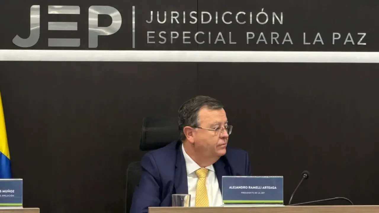 Alejandro Ramelli, presidente de la Jurisdicción Especial para la Paz, durante una intervención sobre el proyecto de ley de sometimiento en el Congreso.