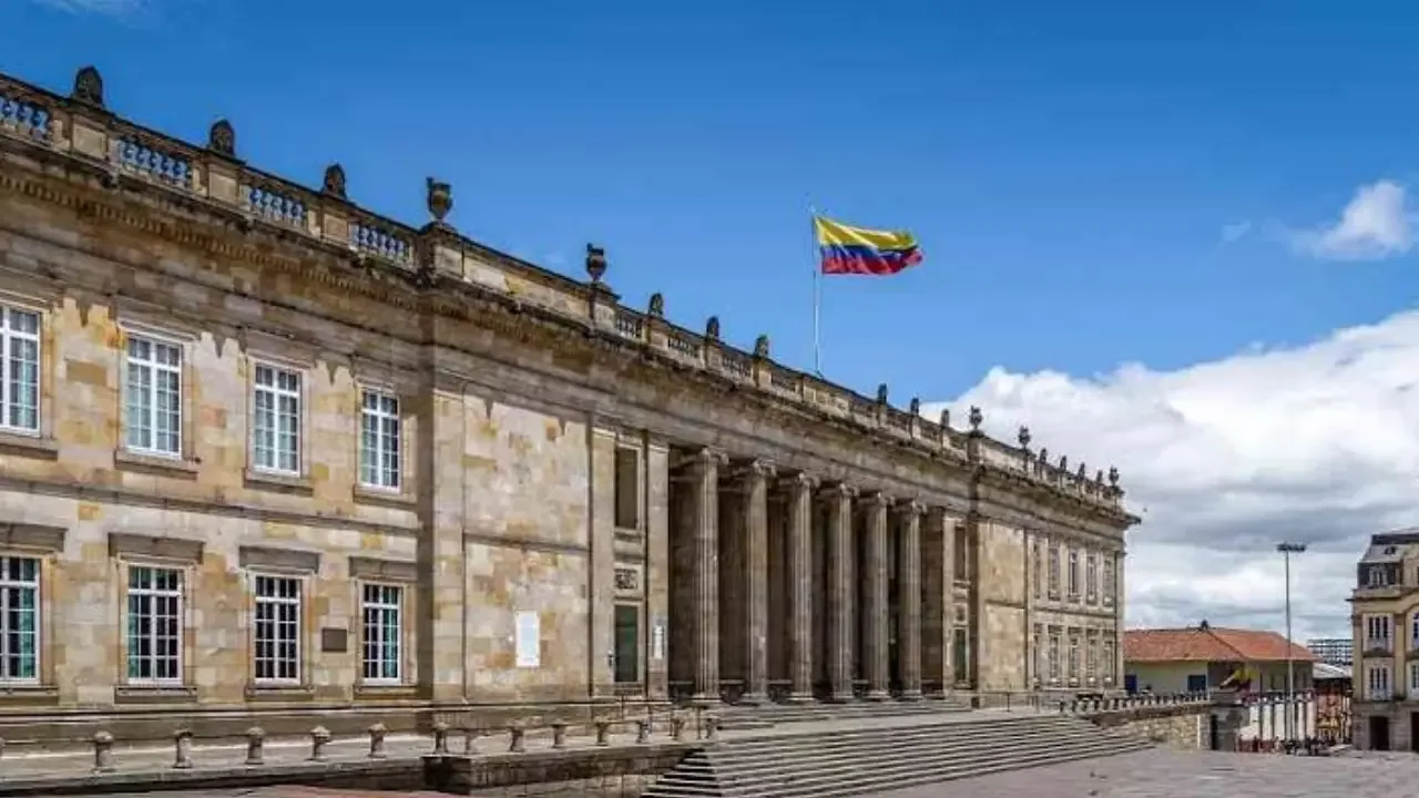 Plenaria del Congreso de la República de Colombia en sesión de debate presupuestal.