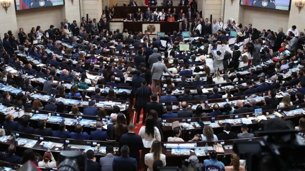 El representante a la Cámara Milton Carreño durante una intervención sobre el proyecto antimermelada en el Congreso.